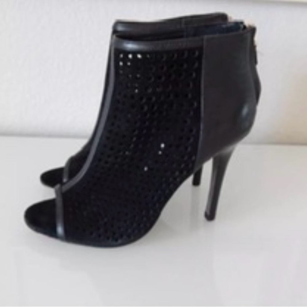 NEW Rebecca Minkoff leather booties